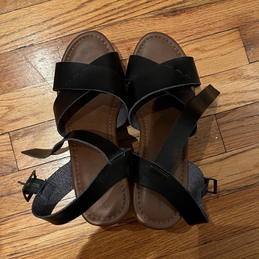 Black chunky heels